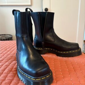 Dr. Martens Amaayah Lo, 6 US / 37 EU